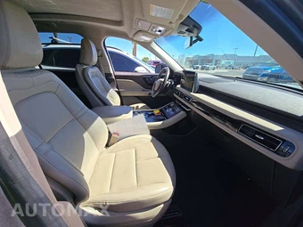 2023 Lincoln Aviator Reserve – miniatura 16