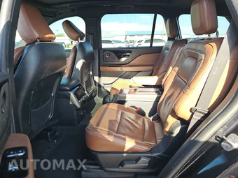 2023 Lincoln Aviator Reserve – miniatura 13