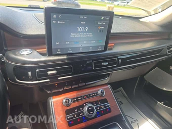 2023 Lincoln Aviator Reserve – miniatura 10