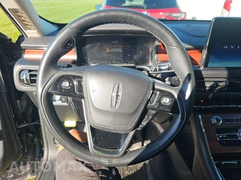 2023 Lincoln Aviator Reserve – miniatura 10
