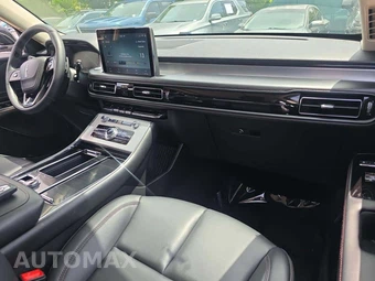 2023 Lincoln Aviator Standard – miniatura 17