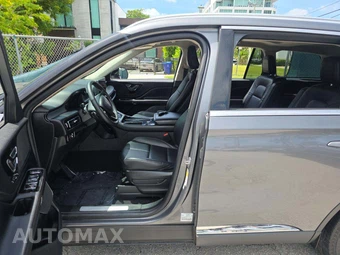2023 Lincoln Aviator Standard – miniatura 3