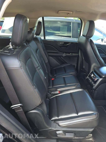 2023 Lincoln Aviator Standard – miniatura 17