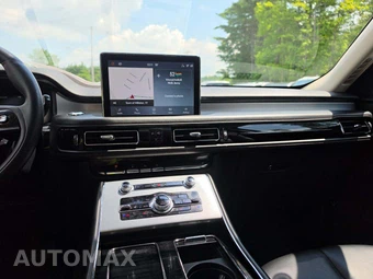 2023 Lincoln Aviator Standard – miniatura 7