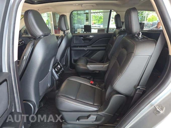 2023 Lincoln Aviator Standard – miniatura 13