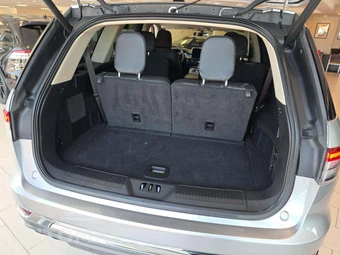 2023 Lincoln Aviator Standard – miniatura 15