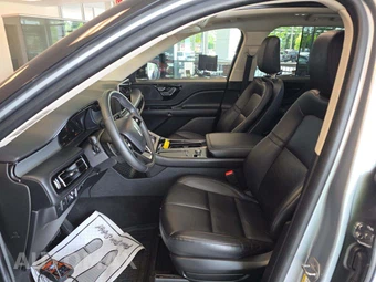 2023 Lincoln Aviator Standard – miniatura 6