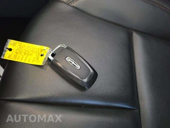2023 Lincoln Aviator Standard – miniatura 8