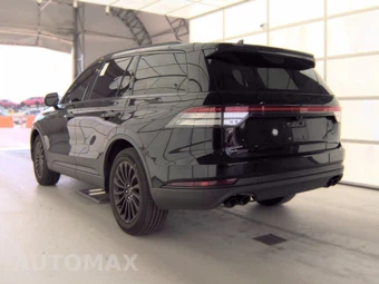 2023 Lincoln Aviator Standard - miniatura 2