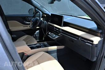 2023 Lincoln Corsair Reserve - miniatura 17