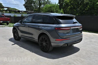2023 Lincoln Corsair Reserve - miniatura 3