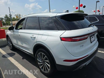 2023 Lincoln Corsair Reserve - miniatura 2