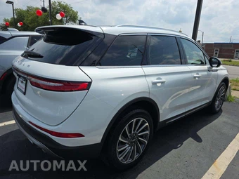 2023 Lincoln Corsair Reserve - miniatura 3