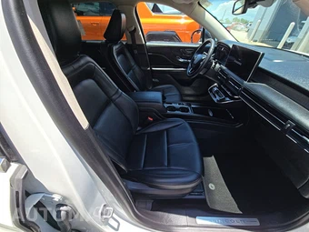 2023 Lincoln Corsair Standard – miniatura 8