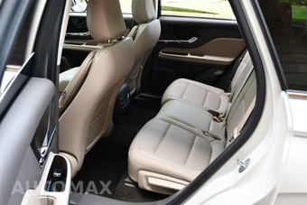 2023 Lincoln Corsair Standard - miniatura 17