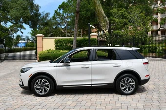 2023 Lincoln Corsair Standard - miniatura 26