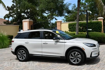 2023 Lincoln Corsair Standard - miniatura 8