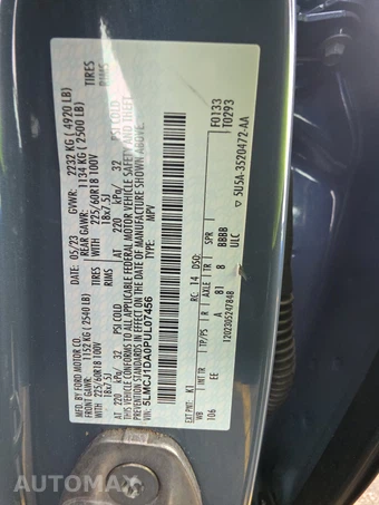 2023 Lincoln Corsair Standard – miniatura 14