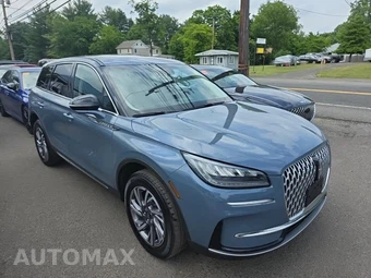 2023 Lincoln Corsair Standard – miniatura 3