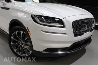 2023 Lincoln Nautilus Reserve – miniatura 10