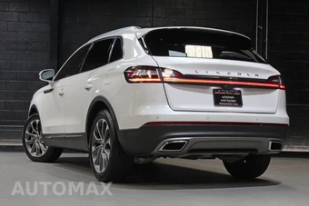2023 Lincoln Nautilus Reserve – miniatura 13