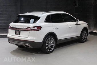 2023 Lincoln Nautilus Reserve – miniatura 16
