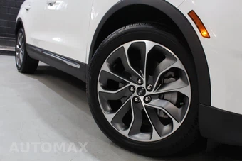 2023 Lincoln Nautilus Reserve – miniatura 19