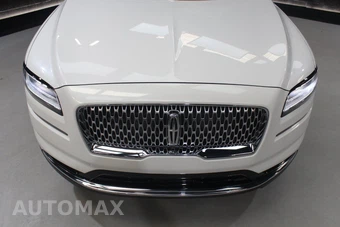 2023 Lincoln Nautilus Reserve – miniatura 8