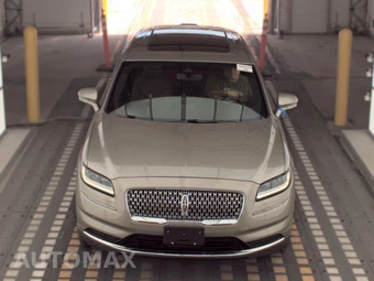 2023 Lincoln Nautilus Reserve - miniatura 2