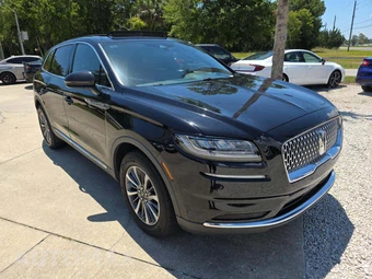 2023 Lincoln Nautilus Reserve – miniatura 4