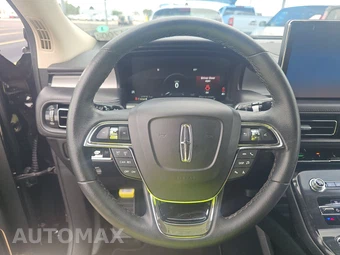 2023 Lincoln Nautilus Standard – miniatura 10