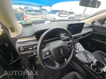 2023 Lincoln Nautilus Standard – miniatura 11