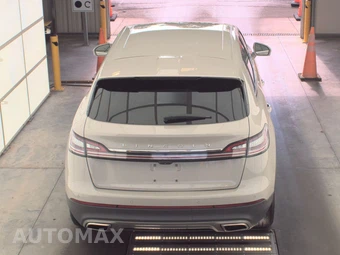 2023 Lincoln Nautilus Standard – miniatura 5