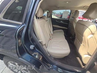 2023 Lincoln Nautilus Standard – miniatura 13