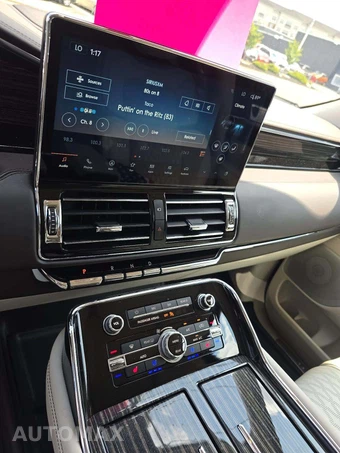 2023 Lincoln Navigator Black Label - miniatura 10