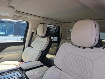 2023 Lincoln Navigator Black Label - miniatura 11