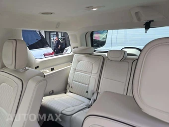 2023 Lincoln Navigator Black Label - miniatura 14