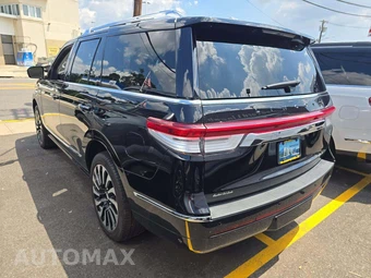 2023 Lincoln Navigator Black Label - miniatura 2