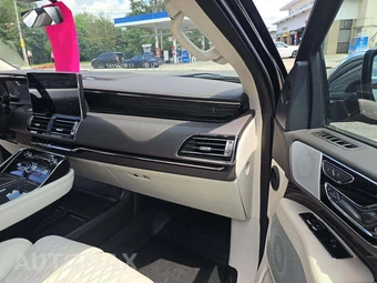 2023 Lincoln Navigator Black Label - miniatura 20
