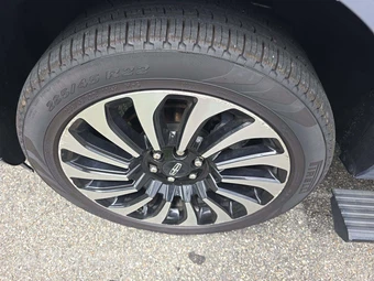 2023 Lincoln Navigator Black Label - miniatura 22