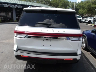 2023 Lincoln Navigator L Reserve – miniatura 17