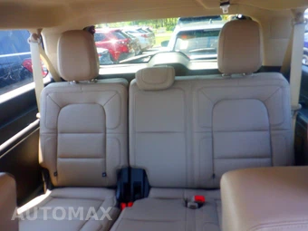 2023 Lincoln Navigator L Reserve – miniatura 10