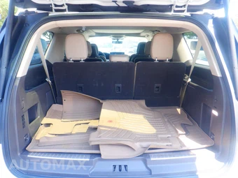 2023 Lincoln Navigator L Reserve – miniatura 17