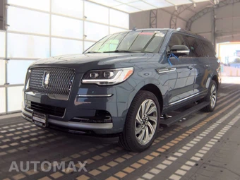 2023 Lincoln Navigator L Reserve