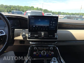 2023 Lincoln Navigator L Reserve – miniatura 11