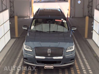 2023 Lincoln Navigator L Reserve – miniatura 2
