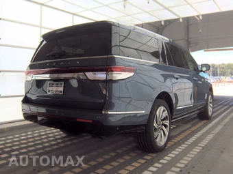 2023 Lincoln Navigator L Reserve – miniatura 4