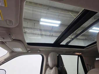 2023 Lincoln Navigator L Reserve - miniatura 18