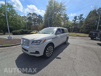2023 Lincoln Navigator L Reserve