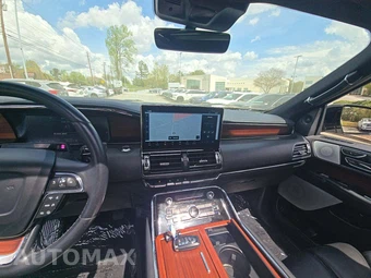 2023 Lincoln Navigator L Reserve - miniatura 10